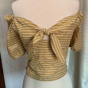 Small. Plaid yellow and white.